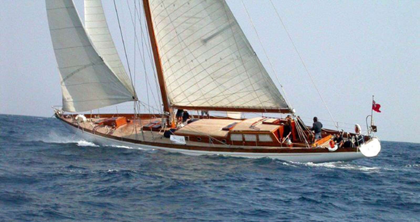 Emi-Samgemani-classic-yacht-1954